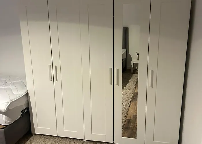 Apartment Monteurzimmer Auras *