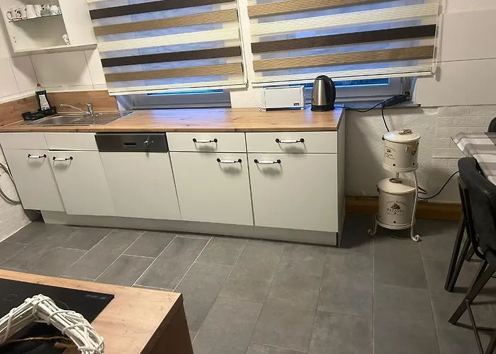 Apartment Monteurzimmer Auras *